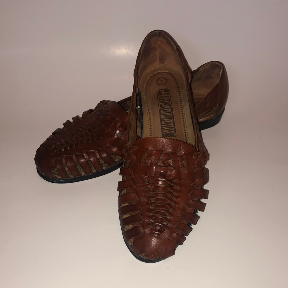 Super Cute Vintage Sandel’s by The Leather Collection•Size: 7•EVC!